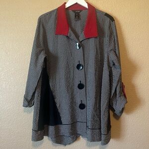 Ali Miles Blouse Women's XL Top Black White Red Button Up Shirt Tab Sleeves